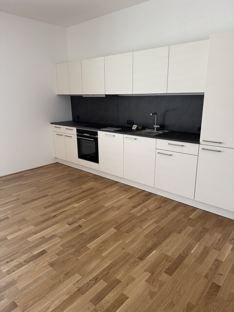 Neue Dachgeschosswohnung mit großer Terrasse  - Erstbezug! Feldkirch Naflastraße