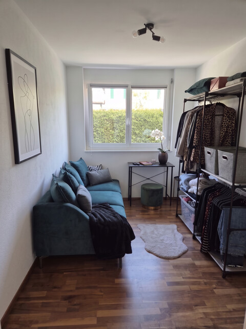 PRIVATVERKAUF- 3 Zimmer Gartenwohnung mit 2 Parkplätzen - PROVISIONSFREI 