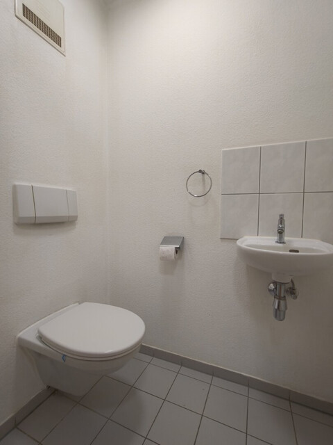 2-Zimmer-Wohnung mit Tiefgarage zur Miete