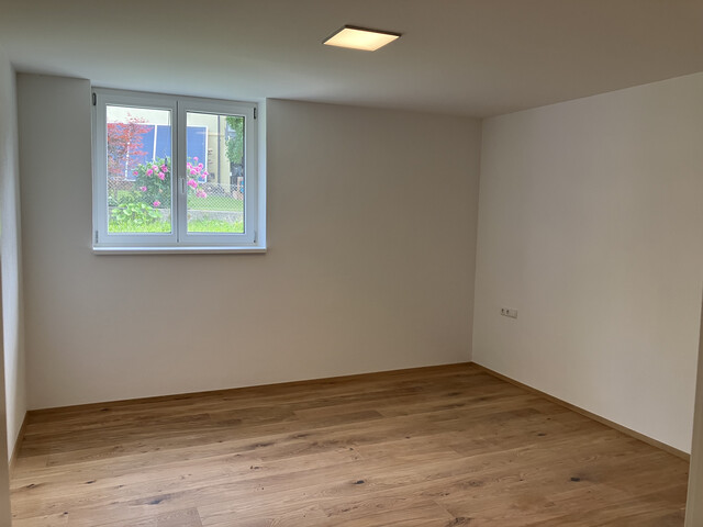 Neu sanierte Gartenwohnung im Zentrum von Klaus zu vermieten