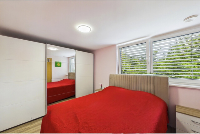 Sofort zu vermieten – Moderne 4.5-Zimmer-Terrassenwohnung in Hittisau