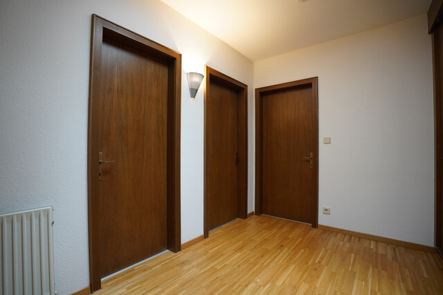 Helle 2-Zimmer-Wohnung mit großer  Terrasse und Ausblick 
