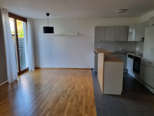 STADTLEBEN MIT GARTEN – 2-ZIMMER-WOHNUNG IN DER KUENGASSE BREGENZ