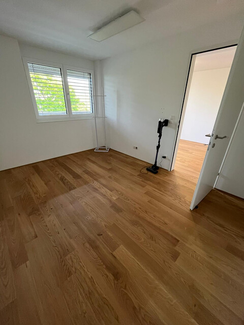 Neuwertige 2-Zimmer Balkonwohnung