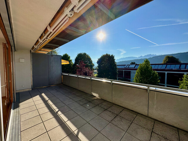 "ohne Provision" modern,  helle 3 Zimmer Terrassenwohnung über 2 Etagen