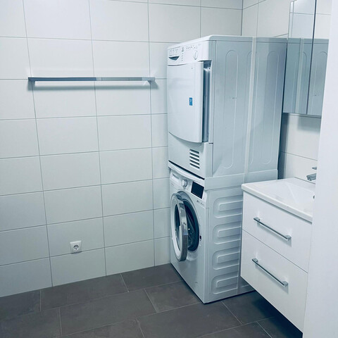 Neuwertige 2-Zimmer Balkonwohnung