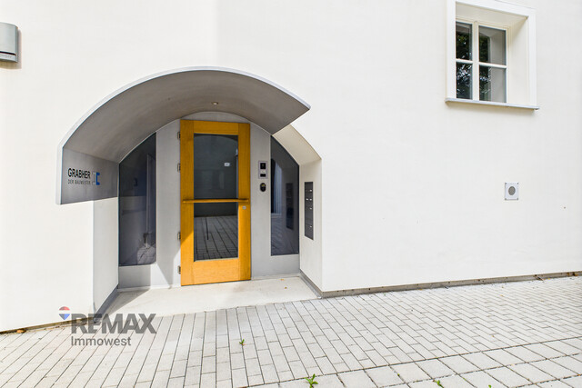 Think Big – Start Classy: Bürofläche mit Weitblick