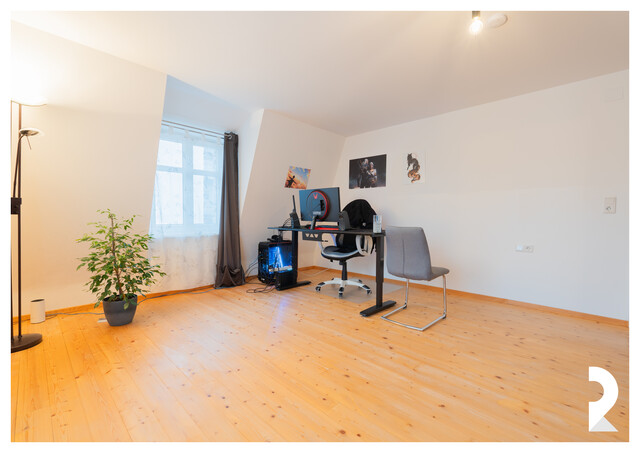 3,5-Zimmer-Dachgeschosswohnung mit großzügigem Dachboden im Herzen von Lustenau
