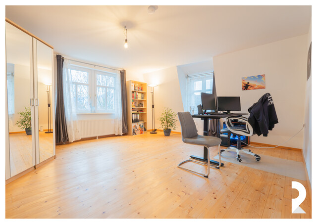 3,5-Zimmer-Dachgeschosswohnung mit großzügigem Dachboden im Herzen von Lustenau