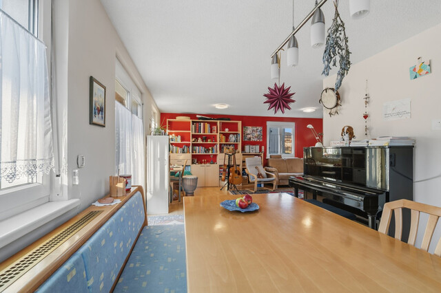 Schönes Wohnhaus mit Entwicklungsmöglichkeiten in bester Lage