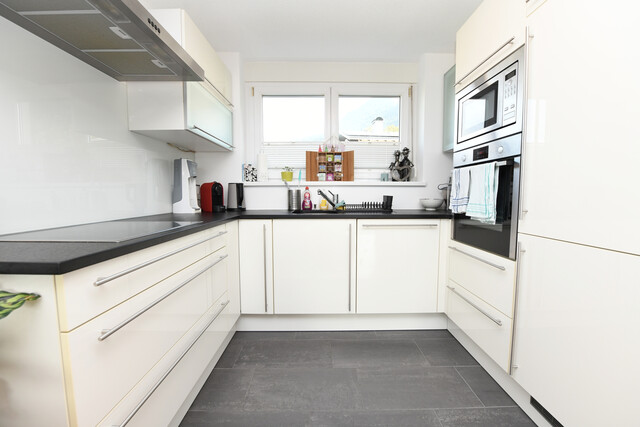 3-Zimmer Dachgeschosswohnung mit Weitblick in Top Lage