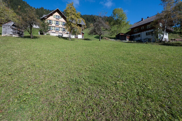 Schönes Grundstück in interessanter Lage zu verkaufen