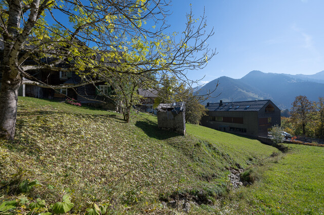 Schönes Grundstück in interessanter Lage zu verkaufen