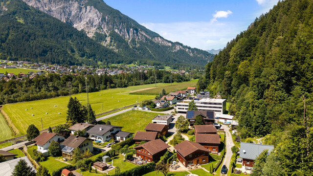 Einzigartiges Chalet mit Freizeitwohnsitz in Bartholomäberg: 6 Zimmer, Garten und Terrasse- ideal für den anspruchsvollen Kunden!