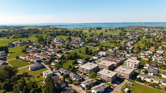 Wohnen im Rheindelta – Neuwertige 2-Zimmer-Wohnung mit Loggia