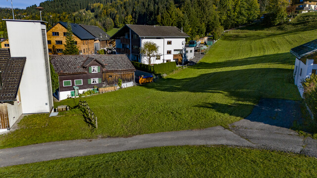 Außergewöhnliches Baugrundstück mit Ferienwidmung
