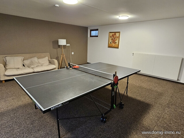 Ferienpension mit mehreren Wohnungen und zusätzlichem Baugrund, ges. 1355m² Grundfläche in Schruns!