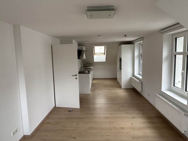 Schöne 2-Zimmer-Altbauwohnung in erstklassiger Wohnlage