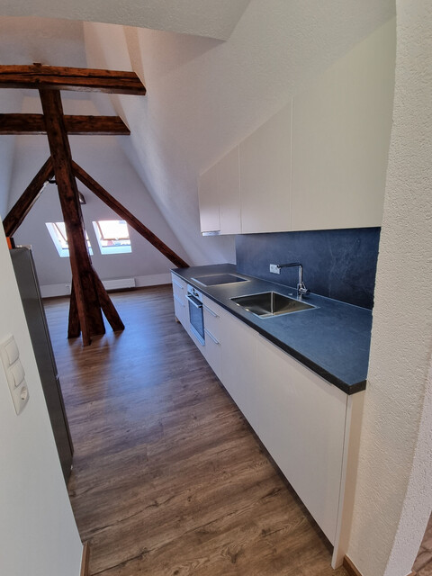Exklusives Wohnen über der Altstadt: 70 m² Einraumwohnung  – neu renoviert – ein einmalgies Wohnerlebnis!
