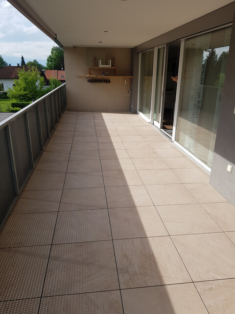 Wunderschöne 3-Zimmer-Wohnung in zentraler Lage mit großer Terrasse