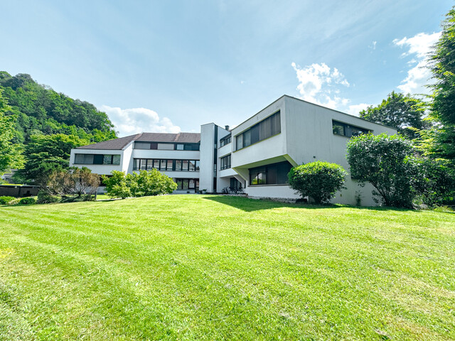 Sanierungsbedürftige 2 Zimmer Wohnung mit großzügiger Terrasse in Dornbirner Bestlage