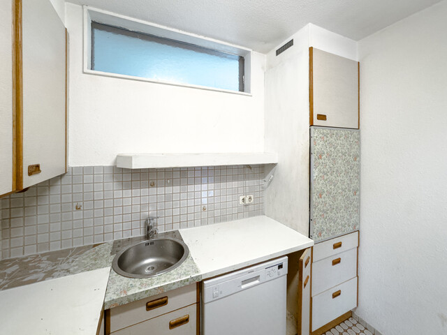 Sanierungsbedürftige 2 Zimmer Wohnung mit großzügiger Terrasse in Dornbirner Bestlage