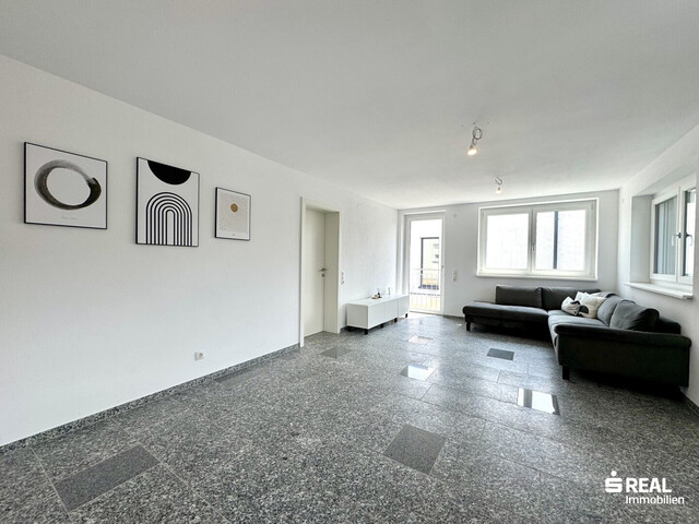 Tolle 3-Zimmer-Wohnung mit großer Dachterrasse