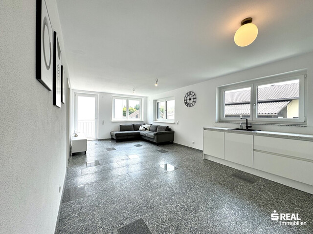 Tolle 3-Zimmer-Wohnung mit großer Dachterrasse