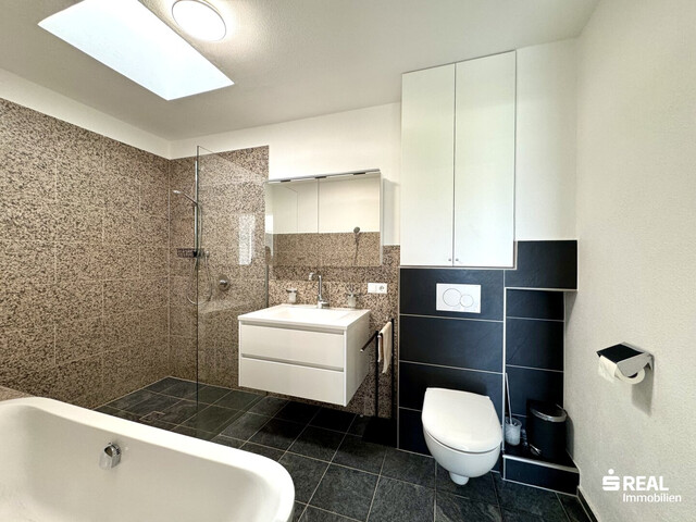 Tolle 3-Zimmer-Wohnung mit großer Dachterrasse