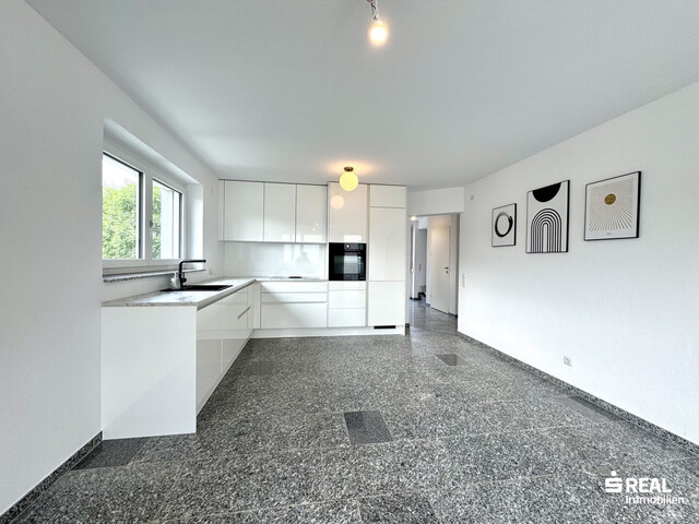 Tolle 3-Zimmer-Wohnung mit großer Dachterrasse