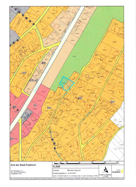 Großzügiges Grundstück mit Haus und Wald in Feldkirch-Tisis