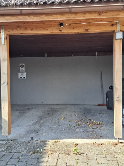 Schöne 2,5 Zimmer-Wohnung mit 8 m² Balkon, Carport, Keller und Fahrradabstellraum in Feldkirch-Gisingen