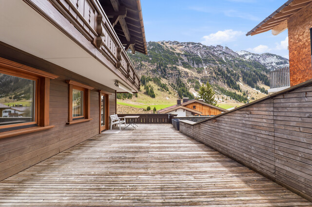 Traditionsreiche Pension in alpiner Bestlage - mit Zweitwohnsitzwidmung!