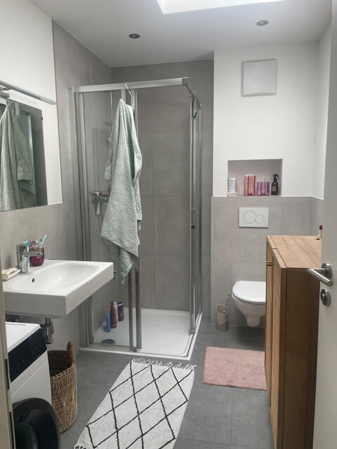Moderne 2-Zimmer-Wohnung mit traumhafter Terrasse – ideal für Singles oder Paare