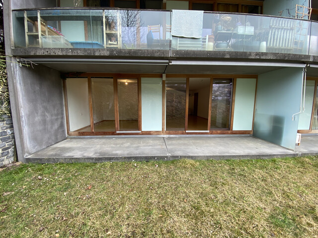 "ohne Provision" helle 3 Zimmer Terrassenwohnung mit Gartenmitbenützung