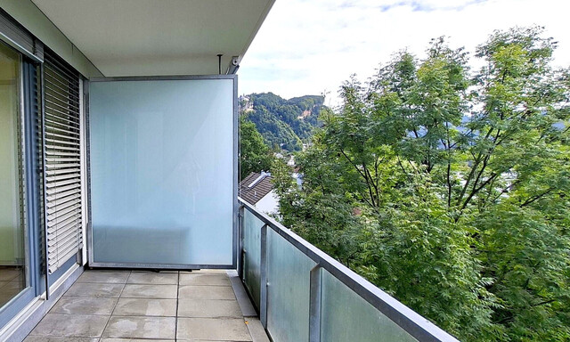 Bregenz - Wohnen in zentraler Lage - Charmante frisch renovierte 2-Zimmer-Wohnung mit grossem Balkon und Tiefgarage zu vermieten