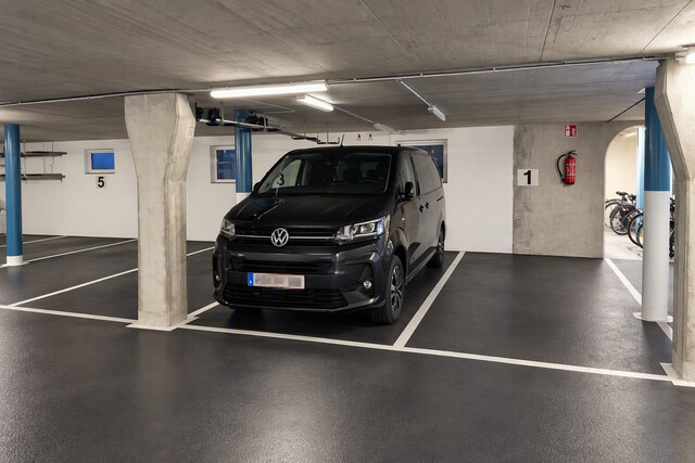 Schöne 3-Zimmer-Terrassenwohnung, inkl. Tiefgaragen-und Außenstellplatz von Privat 