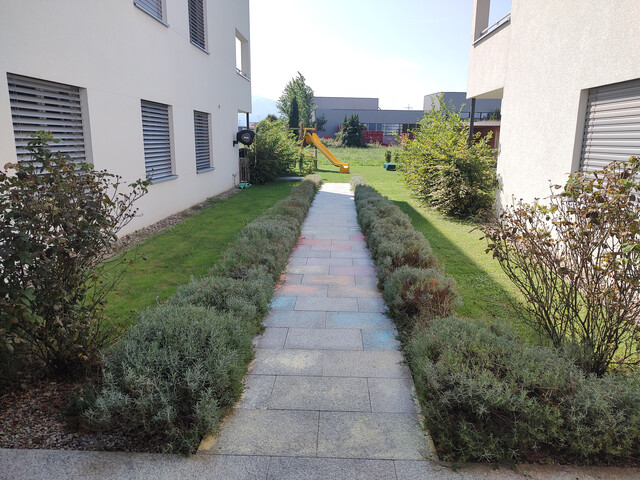 Hochwertige und sonnige 2-Zimmer Wohnung mit Terrasse 