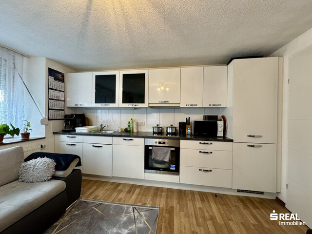 Mehrfamilienhaus mit 5 Wohnungen