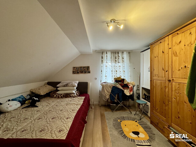 Mehrfamilienhaus mit 5 Wohnungen