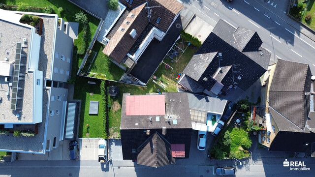 Mehrfamilienhaus mit 5 Wohnungen