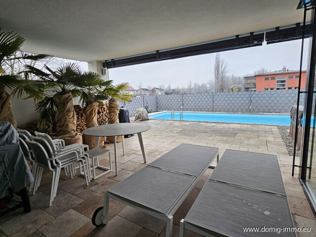 Hochwertiges Einfamilienhaus mit Wellnesskomfort und weitläufigem Grundstück