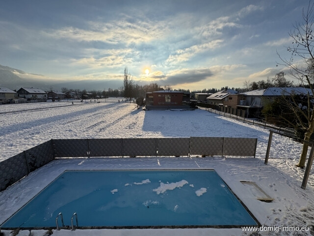 Hochwertiges Einfamilienhaus mit Wellnesskomfort und weitläufigem Grundstück