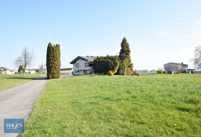 Grundstück mit Altbestand in begehrter Lage von Höchst
