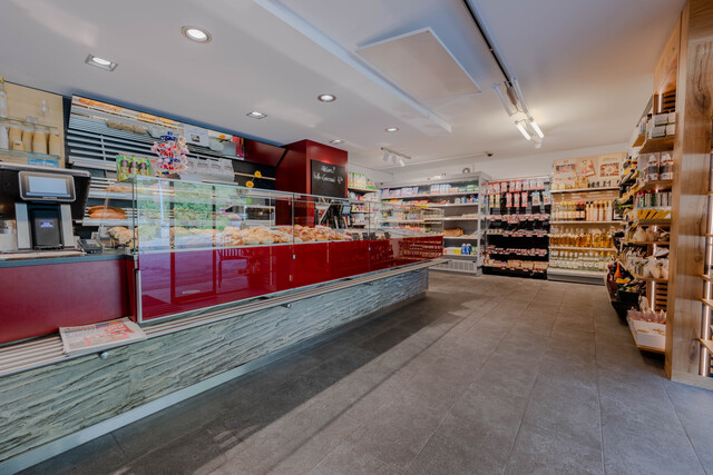 Alpines Design-Juwel im Brandnertal: Etabliertes 4-Sterne-Garni-Hotel in absoluter Spitzenlage zu verkaufen - Mitarbeiterhaus und Verkaufslokal inklusive!