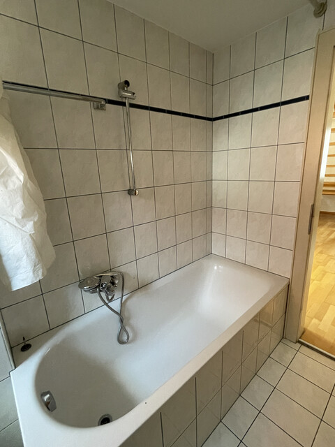 Mietwohnung in charmantem Altbau - Zentral gelegen!