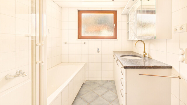 Thal | Großzügiges Wohnhaus mit vielseitigem Nutzungspotenzial