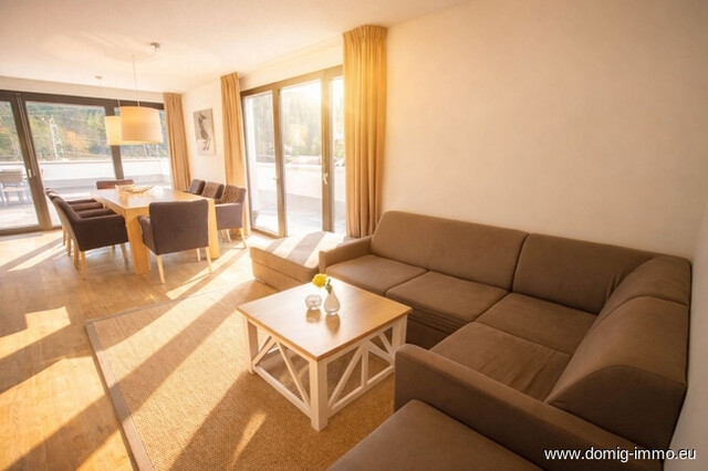 Sonnige 4 Zimmer-Ferienwohnung (8 Betten/2 Bäder) mit TG Platz im Zentrum von St. Gallenkirch/Montafon!
