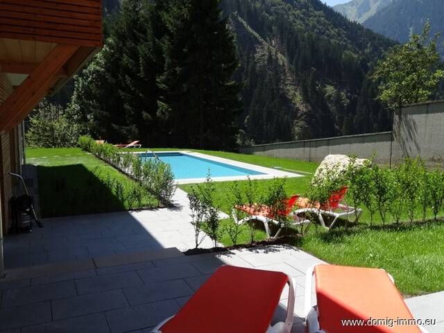 Sonnige 4 Zimmer-Ferienwohnung (8 Betten/2 Bäder) mit TG Platz im Zentrum von St. Gallenkirch/Montafon!