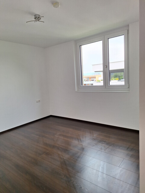 Niedrige Betriebskosten!!! Moderne 3-Zimmerwohnung mit Tiefgarage mit modernster Technik zu verkaufen!
